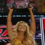 Kelly Kelly Wins Divas Championship