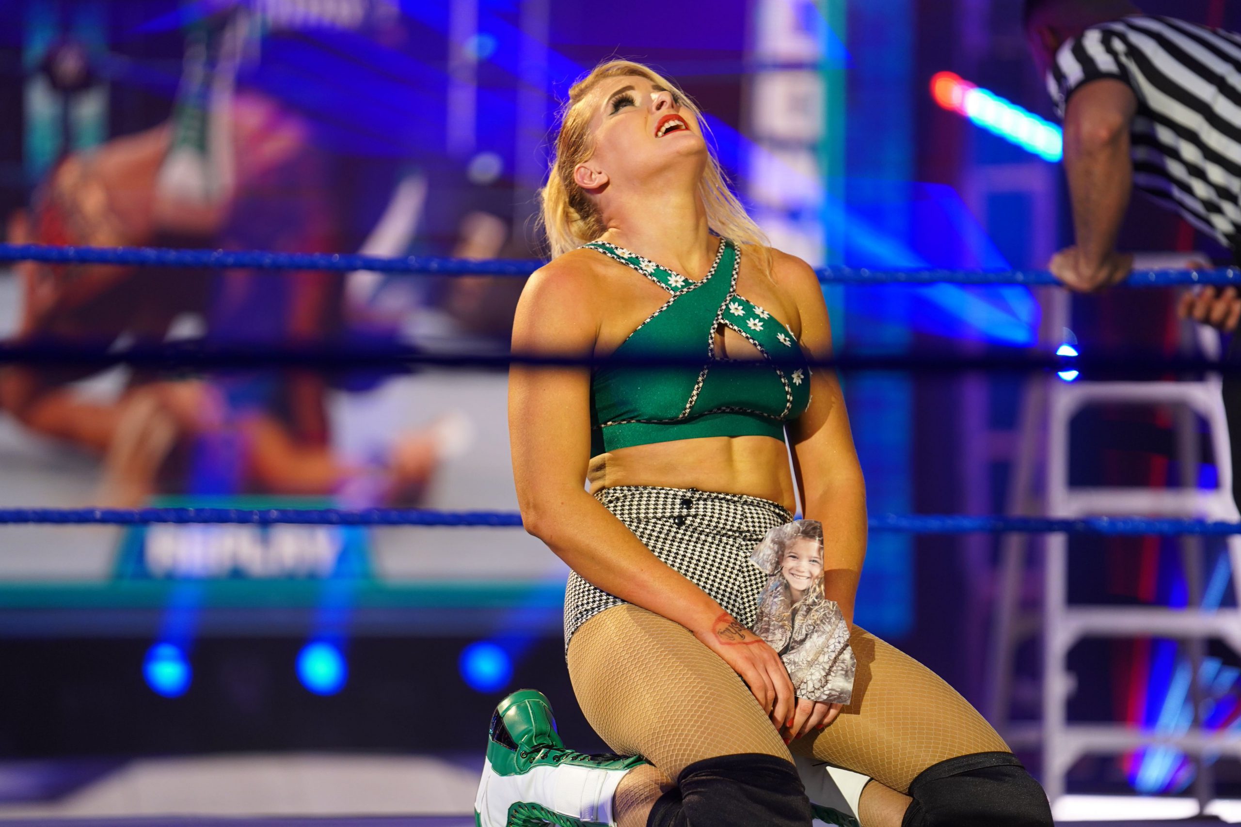 Lacey Evans secures her spot in the MITB Ladder Match - Diva Dirt.
