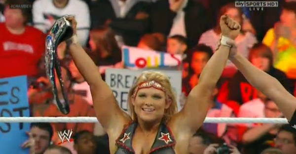 beth-tamina-elimination-chamber