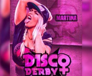 Session Moth Martina wins Discovery Wrestling Women's Championship