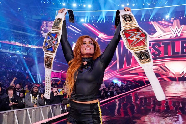 Becky Lynch has been the RAW Women's Champion for 350 days. 2nd longest Women's  Championship reign on the main roster and 4th longest including NXT. :  r/SquaredCircle