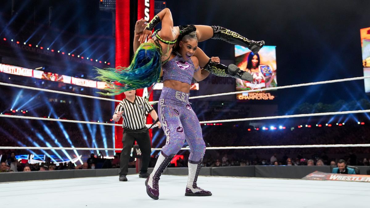 Bianca Belair vs Sasha Banks at WWE WrestleMania 37