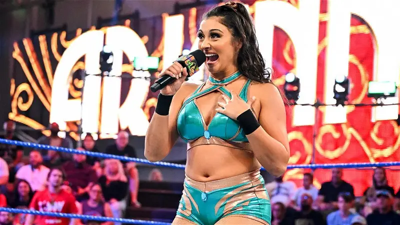 Photo of Arianna Grace Returns From Injury At NXT Live Show – Diva Dirt