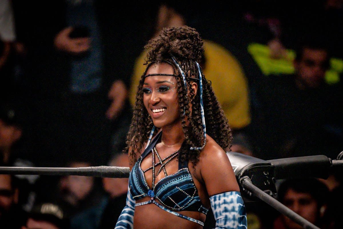 Photo of Queen Aminata Talks Almost Walking Away From Wrestling, Loss Of Her Father – Diva Dirt