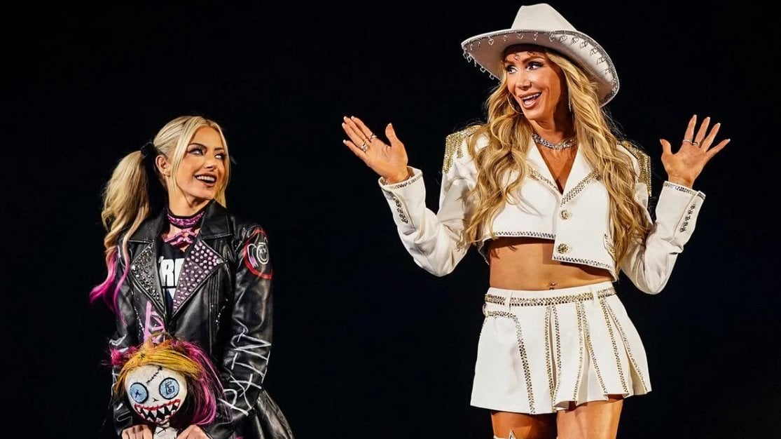 Charlotte Flair Talks Going From Not Wanting To Share The Spotlight To Teaming With Alexa Bliss