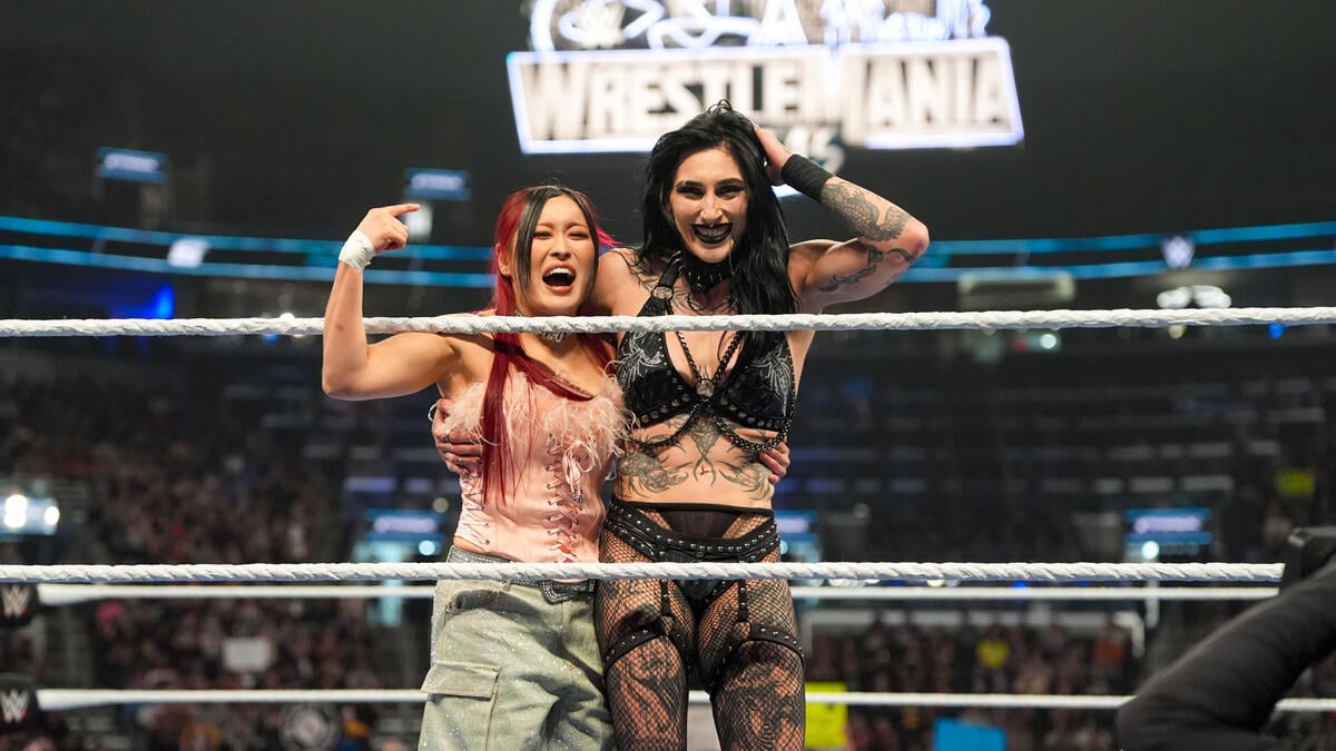 Jade’s Got Followers, But Rhea’s Got A Friend; Charlotte and Alexa Beat Bayley and Lyra